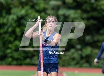 Thumbnail 3 in NCISAA D1 State Championships photogallery.