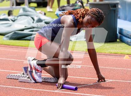Thumbnail 2 in NCISAA D1 State Championships photogallery.