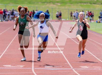 Thumbnail 3 in NCISAA D1 State Championships photogallery.