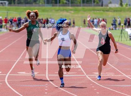 Thumbnail 1 in NCISAA D1 State Championships photogallery.