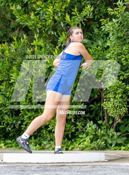 Thumbnail 2 in NCISAA D1 State Championships photogallery.
