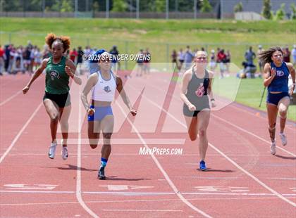 Thumbnail 2 in NCISAA D1 State Championships photogallery.