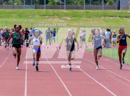 Thumbnail 1 in NCISAA D1 State Championships photogallery.