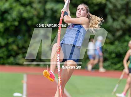Thumbnail 3 in NCISAA D1 State Championships photogallery.