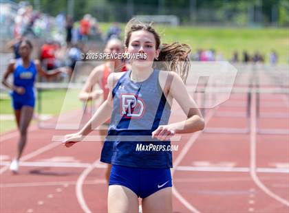 Thumbnail 2 in NCISAA D1 State Championships photogallery.