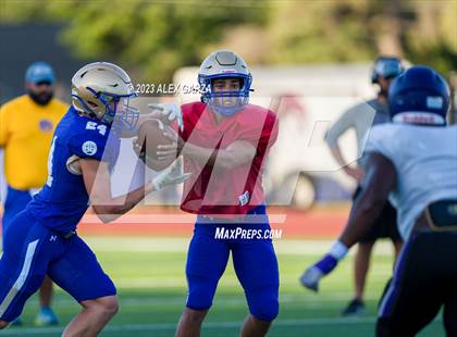 Thumbnail 1 in Warren @ Alamo Heights (Scrimmage) photogallery.