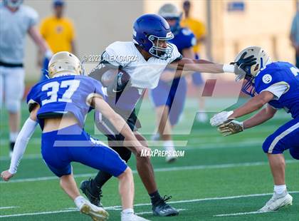 Thumbnail 2 in Warren @ Alamo Heights (Scrimmage) photogallery.