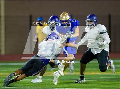 Thumbnail 2 in Warren @ Alamo Heights (Scrimmage) photogallery.