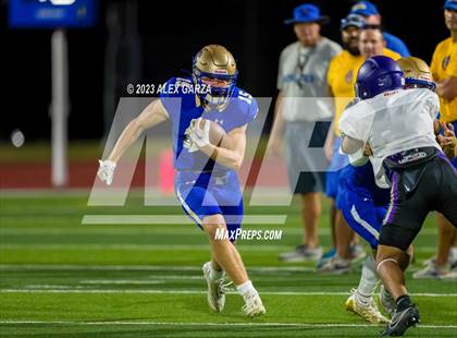 Thumbnail 2 in Warren @ Alamo Heights (Scrimmage) photogallery.