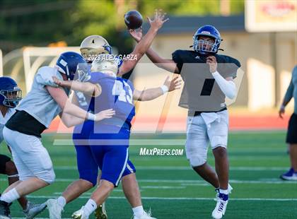 Thumbnail 1 in Warren @ Alamo Heights (Scrimmage) photogallery.