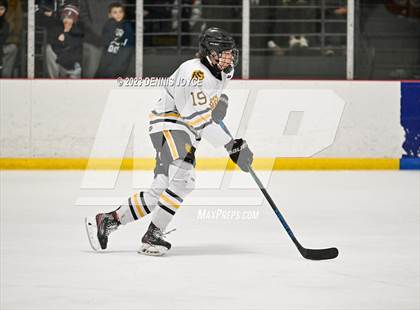 Thumbnail 1 in Pittsford @ McQuaid (NYSPHSAA Section V Class A Semifinals) photogallery.