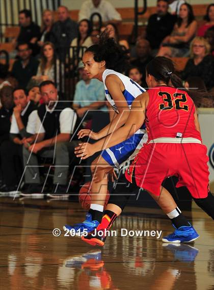 Thumbnail 3 in Windward vs Etiwanda  (CIF SS D1AA Final) photogallery.