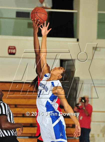 Thumbnail 1 in Windward vs Etiwanda  (CIF SS D1AA Final) photogallery.