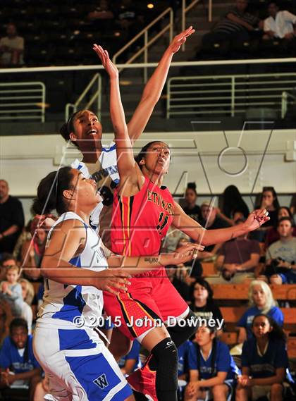 Thumbnail 3 in Windward vs Etiwanda  (CIF SS D1AA Final) photogallery.
