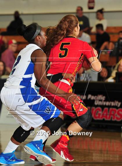 Thumbnail 1 in Windward vs Etiwanda  (CIF SS D1AA Final) photogallery.