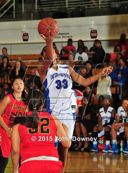 Thumbnail 3 in Windward vs Etiwanda  (CIF SS D1AA Final) photogallery.