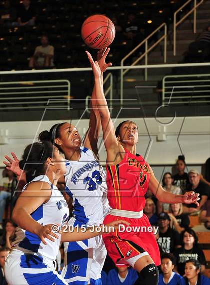 Thumbnail 2 in Windward vs Etiwanda  (CIF SS D1AA Final) photogallery.
