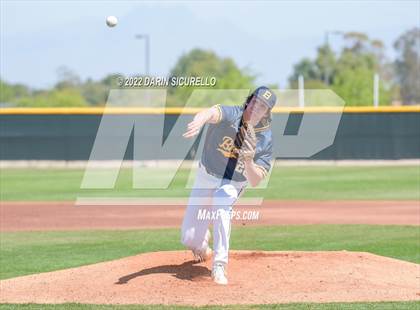 Thumbnail 1 in Santa Barbara vs. Bend (Coach Bob Invitational) photogallery.