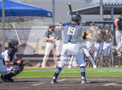 Thumbnail 3 in Santa Barbara vs. Bend (Coach Bob Invitational) photogallery.