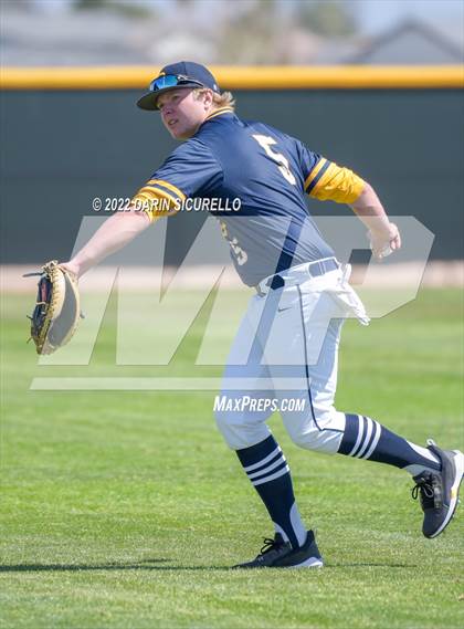 Thumbnail 3 in Santa Barbara vs. Bend (Coach Bob Invitational) photogallery.