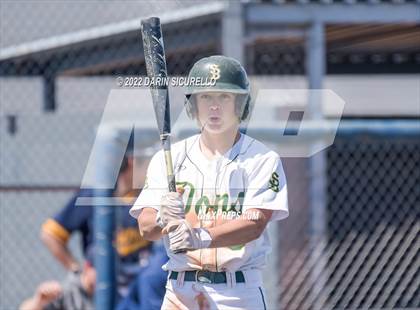 Thumbnail 2 in Santa Barbara vs. Bend (Coach Bob Invitational) photogallery.