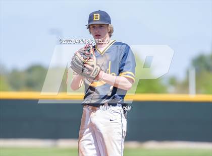 Thumbnail 2 in Santa Barbara vs. Bend (Coach Bob Invitational) photogallery.
