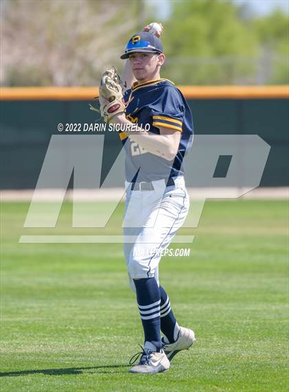Thumbnail 2 in Santa Barbara vs. Bend (Coach Bob Invitational) photogallery.