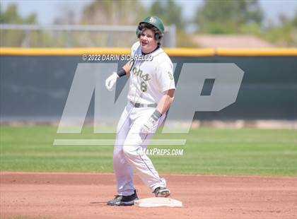 Thumbnail 2 in Santa Barbara vs. Bend (Coach Bob Invitational) photogallery.