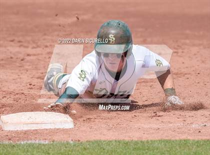 Thumbnail 1 in Santa Barbara vs. Bend (Coach Bob Invitational) photogallery.