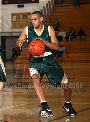 Thumbnail 1 in Renaissance Academy vs. Santa Barbara (Johnnie Cochran Classic) photogallery.
