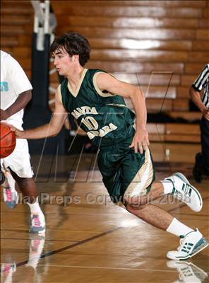 Thumbnail 1 in Renaissance Academy vs. Santa Barbara (Johnnie Cochran Classic) photogallery.
