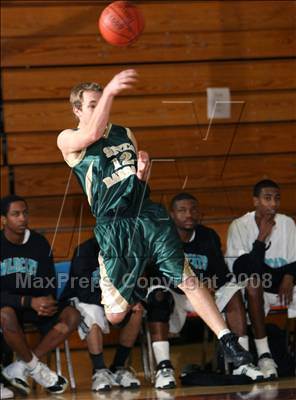 Thumbnail 1 in Renaissance Academy vs. Santa Barbara (Johnnie Cochran Classic) photogallery.