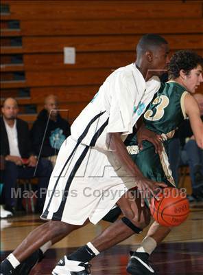 Thumbnail 2 in Renaissance Academy vs. Santa Barbara (Johnnie Cochran Classic) photogallery.