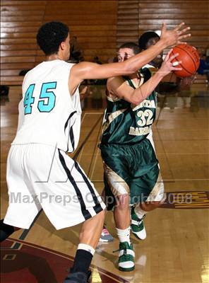 Thumbnail 3 in Renaissance Academy vs. Santa Barbara (Johnnie Cochran Classic) photogallery.