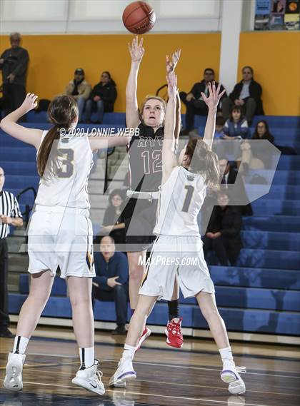 Thumbnail 3 in Rye @ Pelham Memorial photogallery.