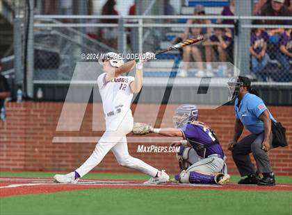 Thumbnail 3 in Iowa @ Lutcher (LHSAA Division II Non-Select Semifinal) photogallery.