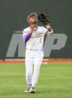 Photo from the gallery "Iowa @ Lutcher (LHSAA Division II Non-Select Semifinal)"