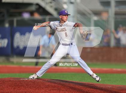 Thumbnail 2 in Iowa @ Lutcher (LHSAA Division II Non-Select Semifinal) photogallery.