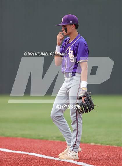 Thumbnail 3 in Iowa @ Lutcher (LHSAA Division II Non-Select Semifinal) photogallery.