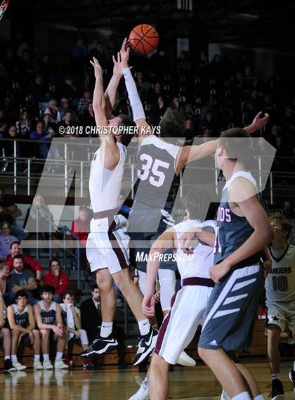 Thumbnail 2 in Frankfort @ Benton photogallery.