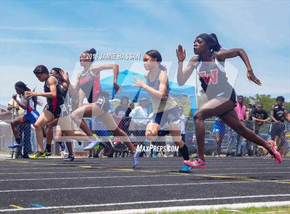 Thumbnail 3 in SCHSL Class AAA Lowcountry Qualifer photogallery.