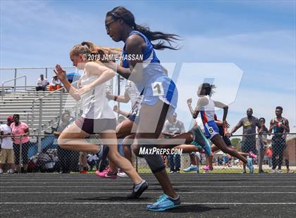 Thumbnail 2 in SCHSL Class AAA Lowcountry Qualifer photogallery.