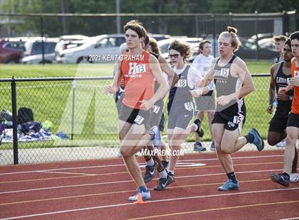 Thumbnail 2 in (IHSAA Track & Field Sectionals) photogallery.