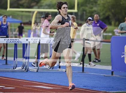 Thumbnail 1 in (IHSAA Track & Field Sectionals) photogallery.