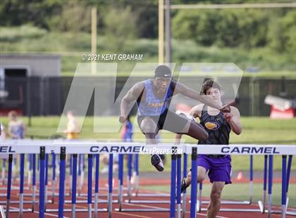 Thumbnail 1 in (IHSAA Track & Field Sectionals) photogallery.