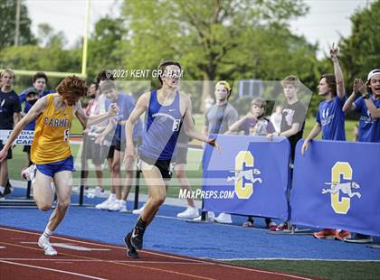 Thumbnail 3 in (IHSAA Track & Field Sectionals) photogallery.