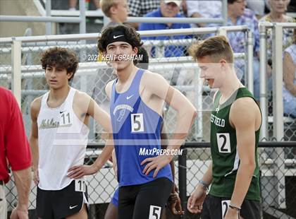 Thumbnail 3 in (IHSAA Track & Field Sectionals) photogallery.
