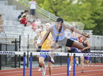 Thumbnail 1 in (IHSAA Track & Field Sectionals) photogallery.