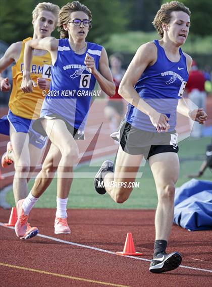 Thumbnail 1 in (IHSAA Track & Field Sectionals) photogallery.