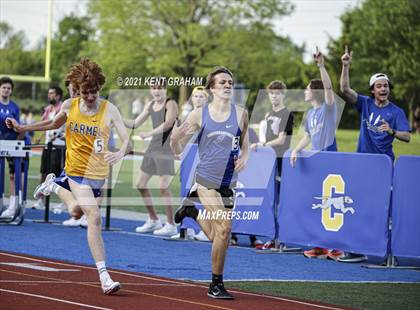 Thumbnail 2 in (IHSAA Track & Field Sectionals) photogallery.